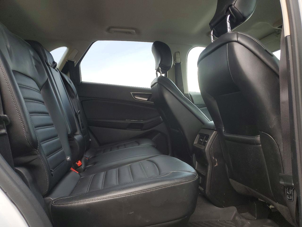 2015 FORD EDGE SEL photo 11