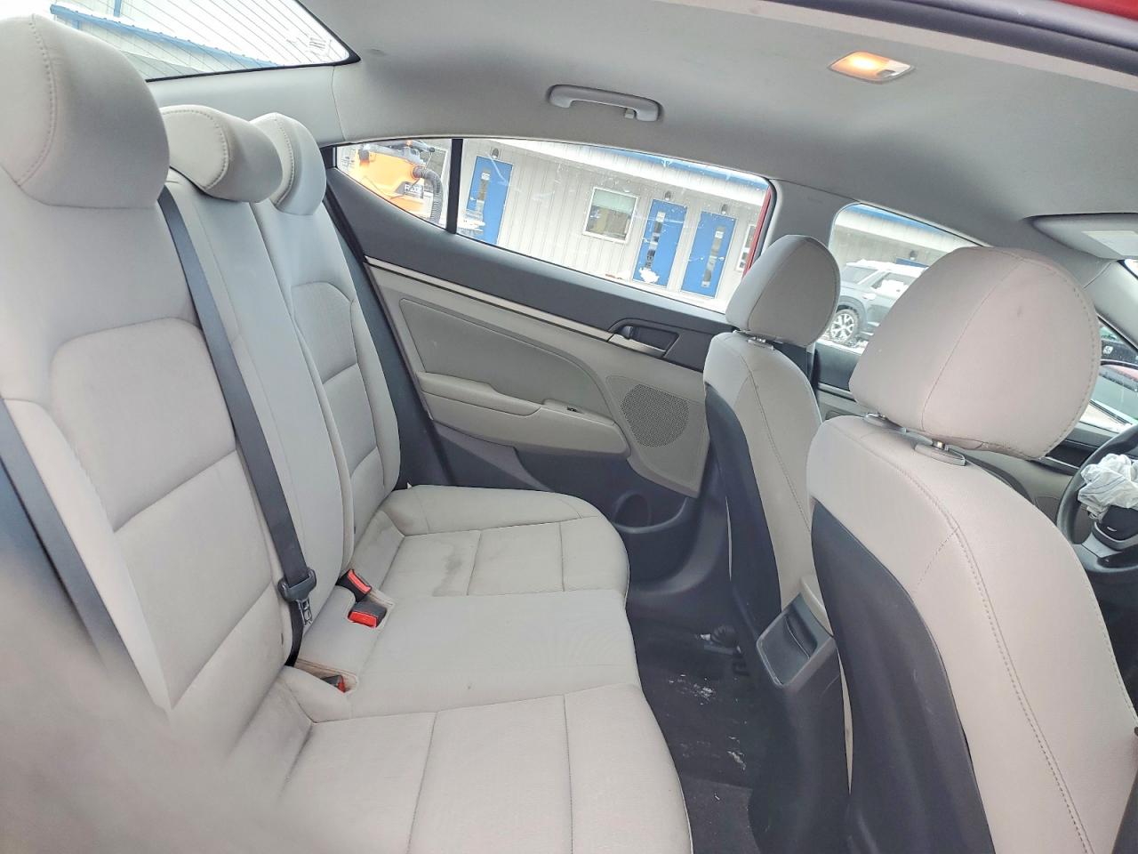 2018 HYUNDAI ELANTRA SEL photo 10