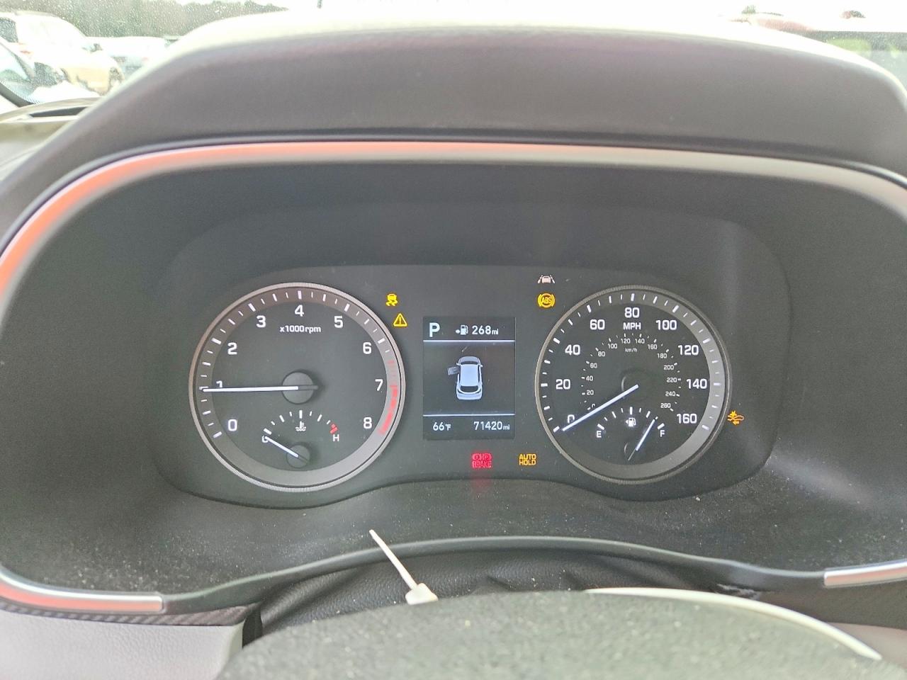 2019 HYUNDAI TUCSON SE photo 9