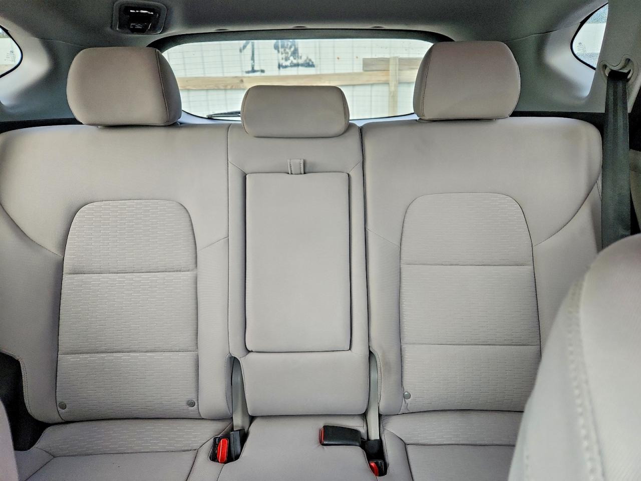 2019 HYUNDAI TUCSON SE photo 10