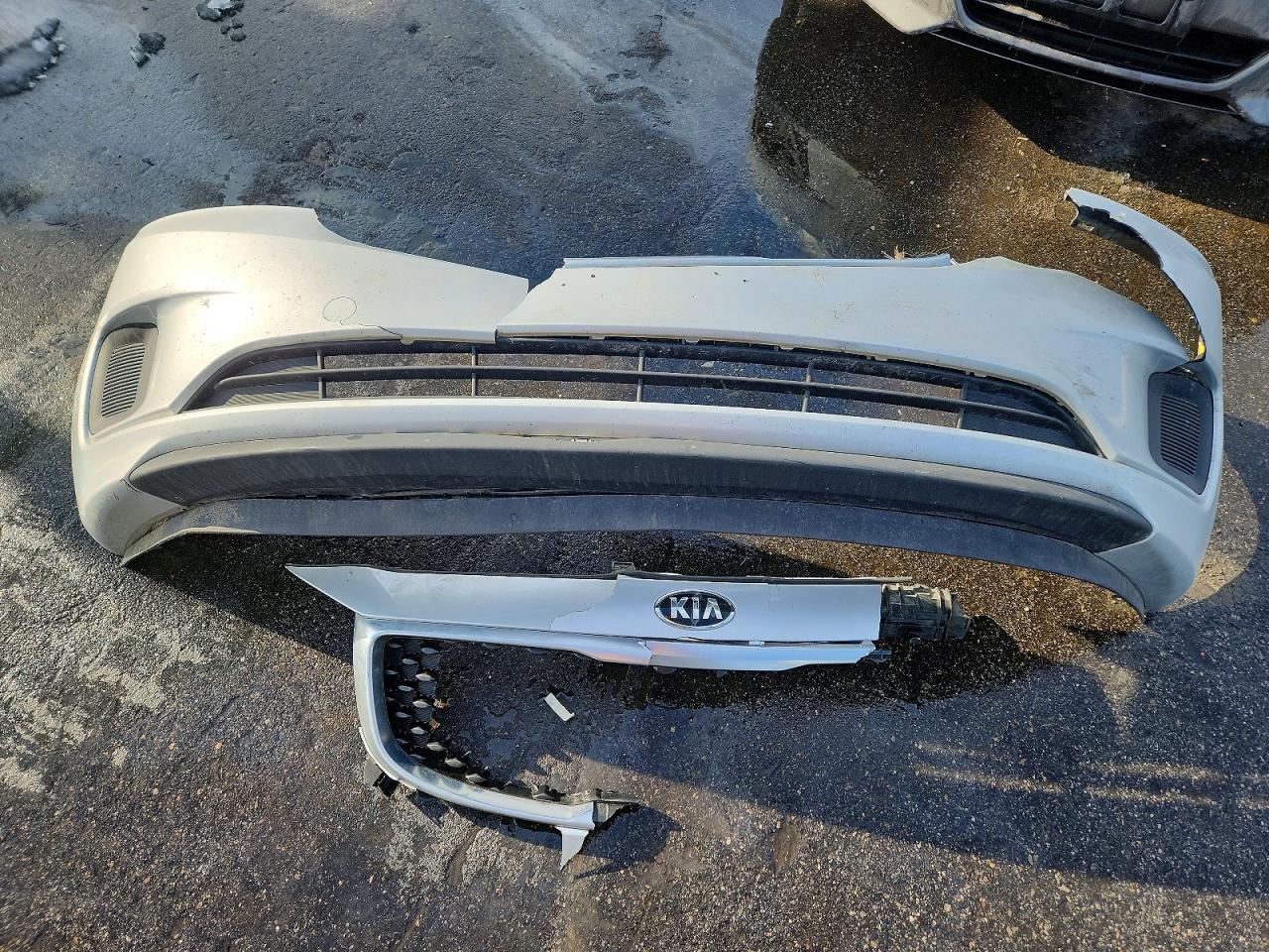 2017 KIA SEDONA LX photo 13