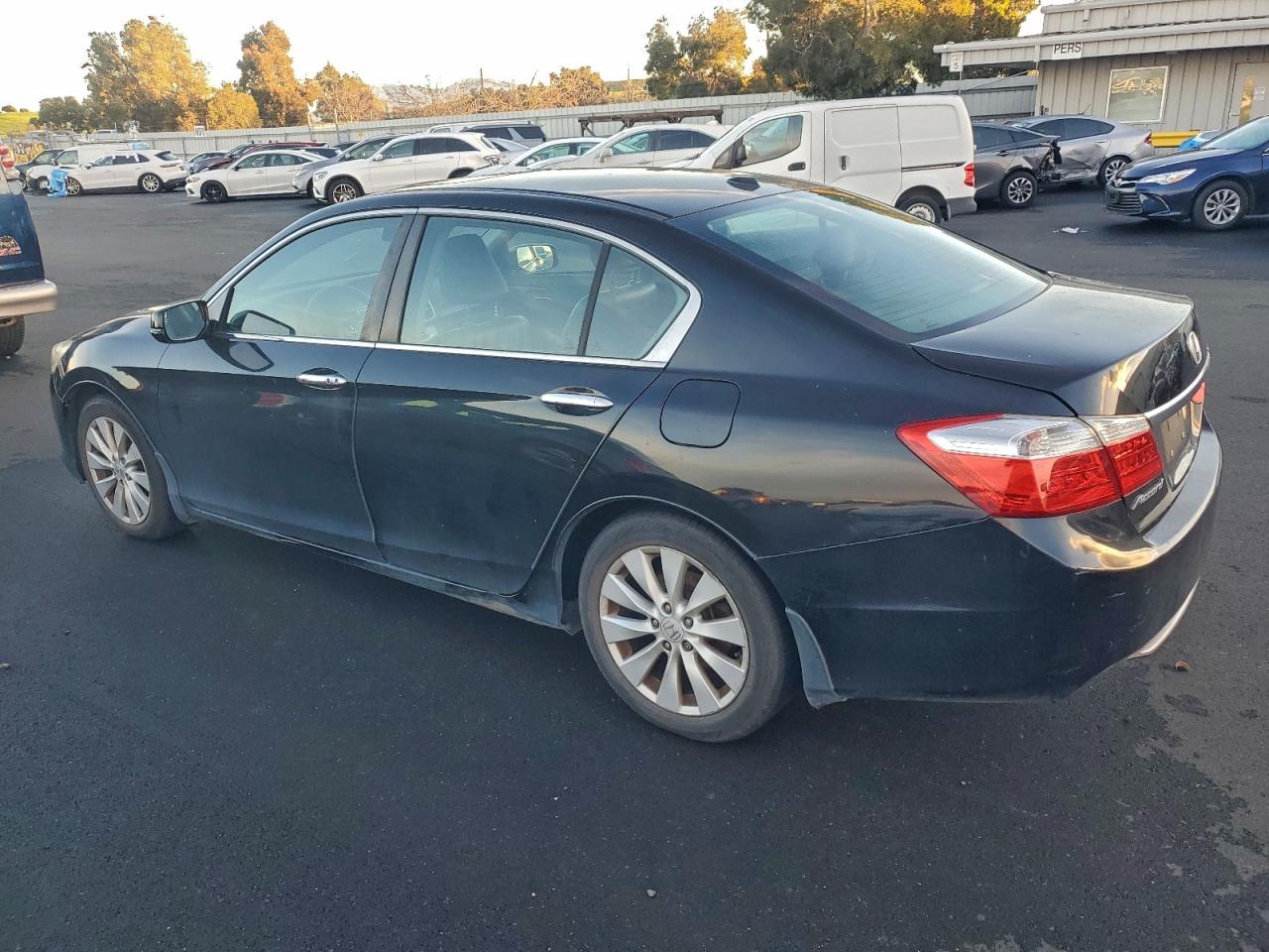 2015 HONDA ACCORD EXL photo 3