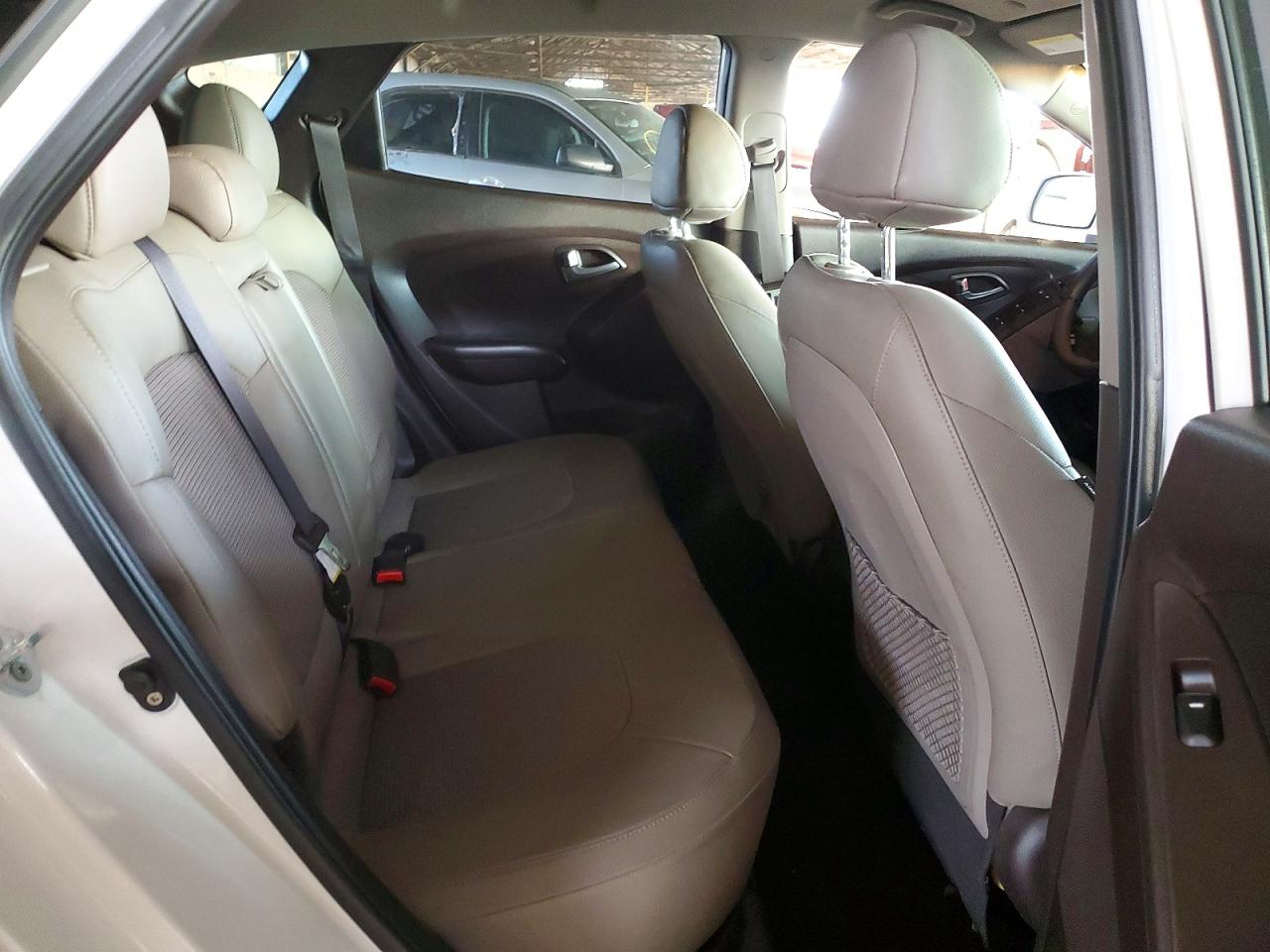 2015 HYUNDAI TUCSON GLS photo 10