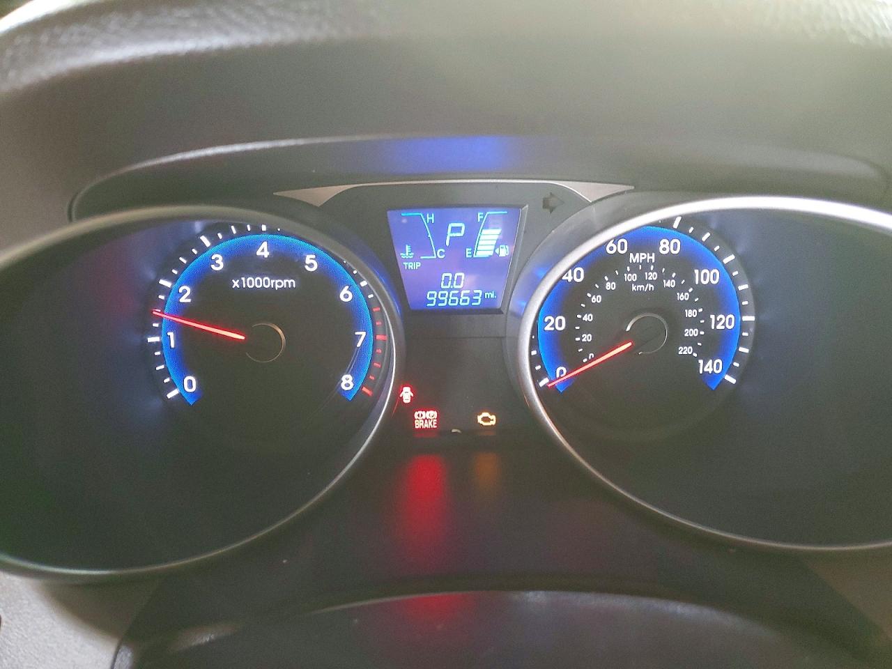2015 HYUNDAI TUCSON GLS photo 9