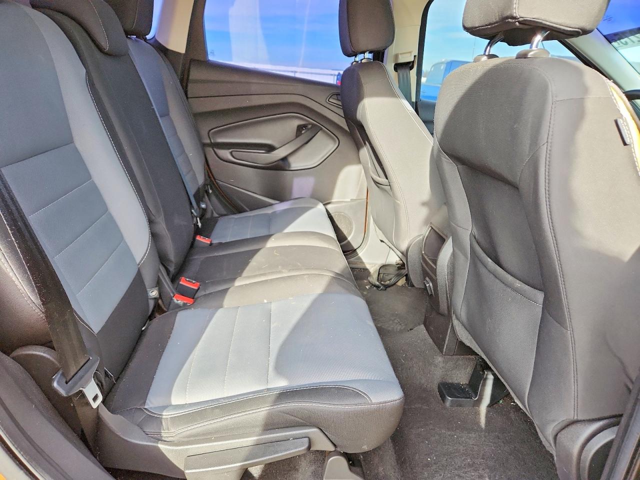 2017 FORD ESCAPE S photo 11