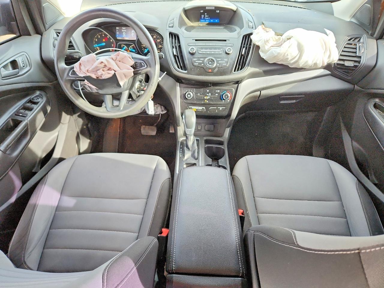 2017 FORD ESCAPE S photo 8