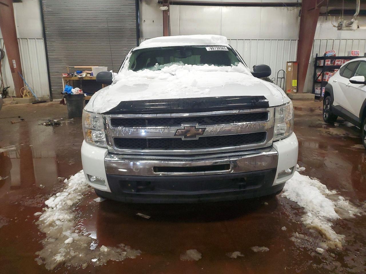 2009 CHEVROLET SILVERADO K1500 LT photo 5