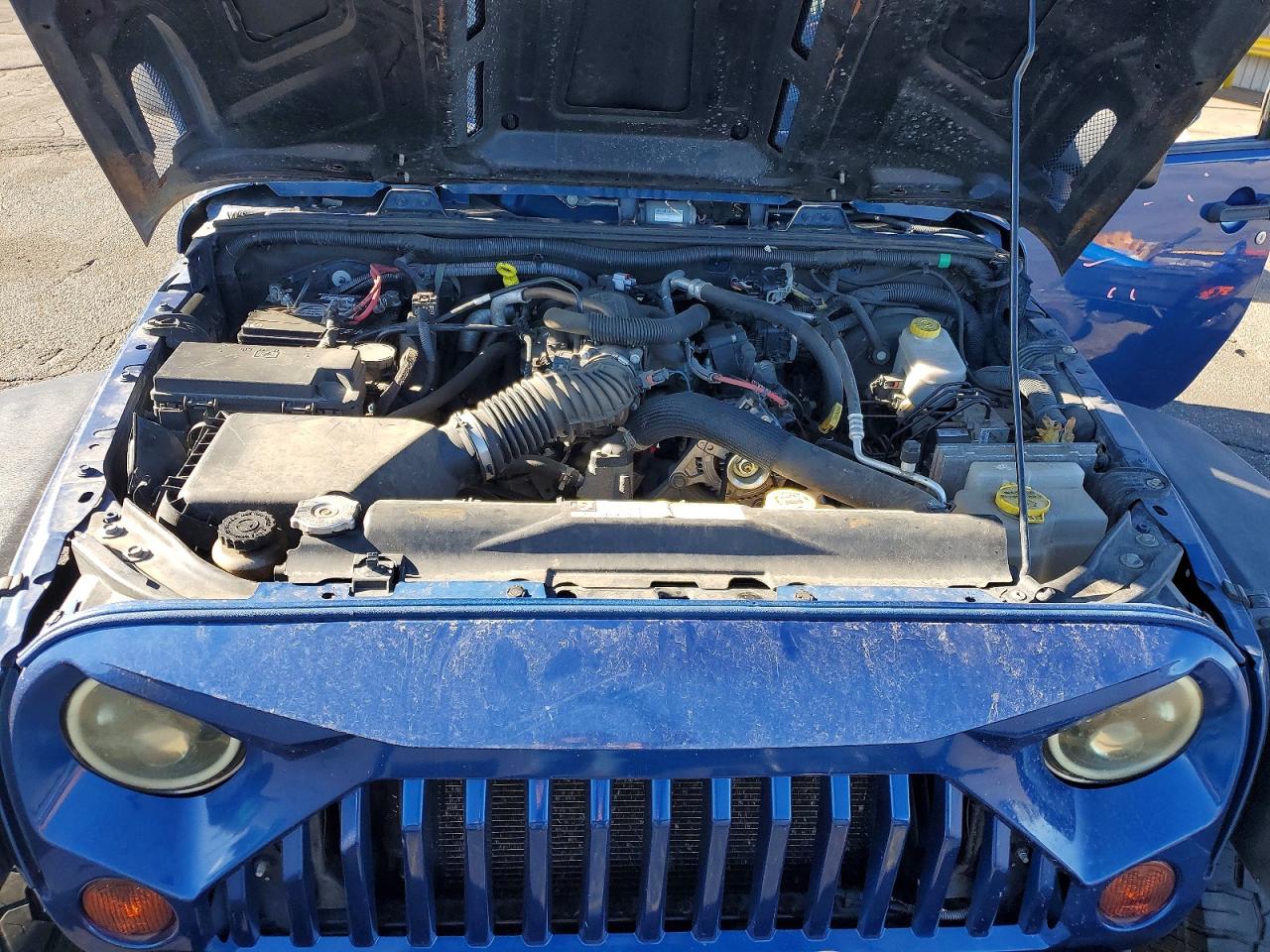 2010 JEEP WRANGLER SPORT photo 11