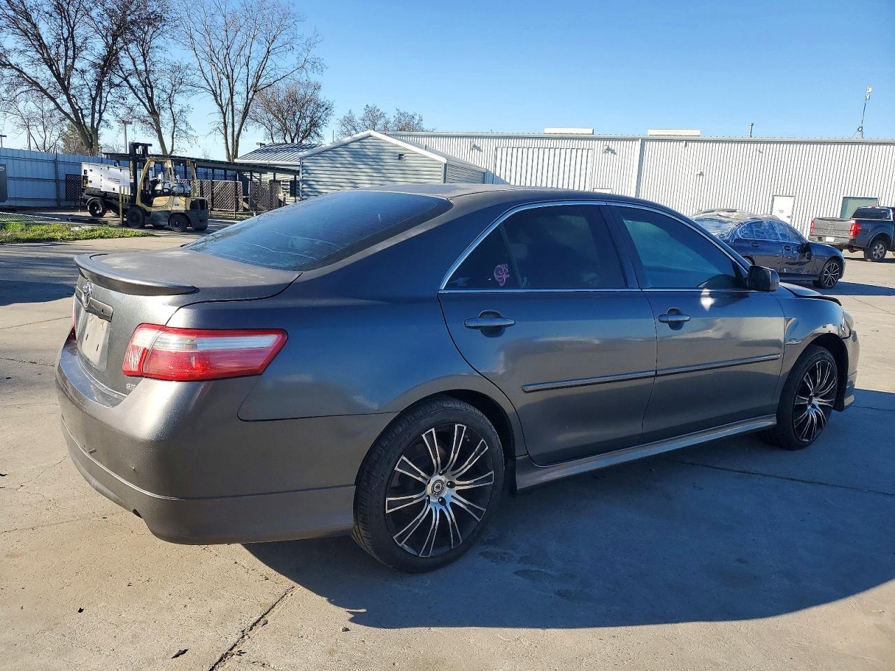 2007 TOYOTA CAMRY LE photo 3