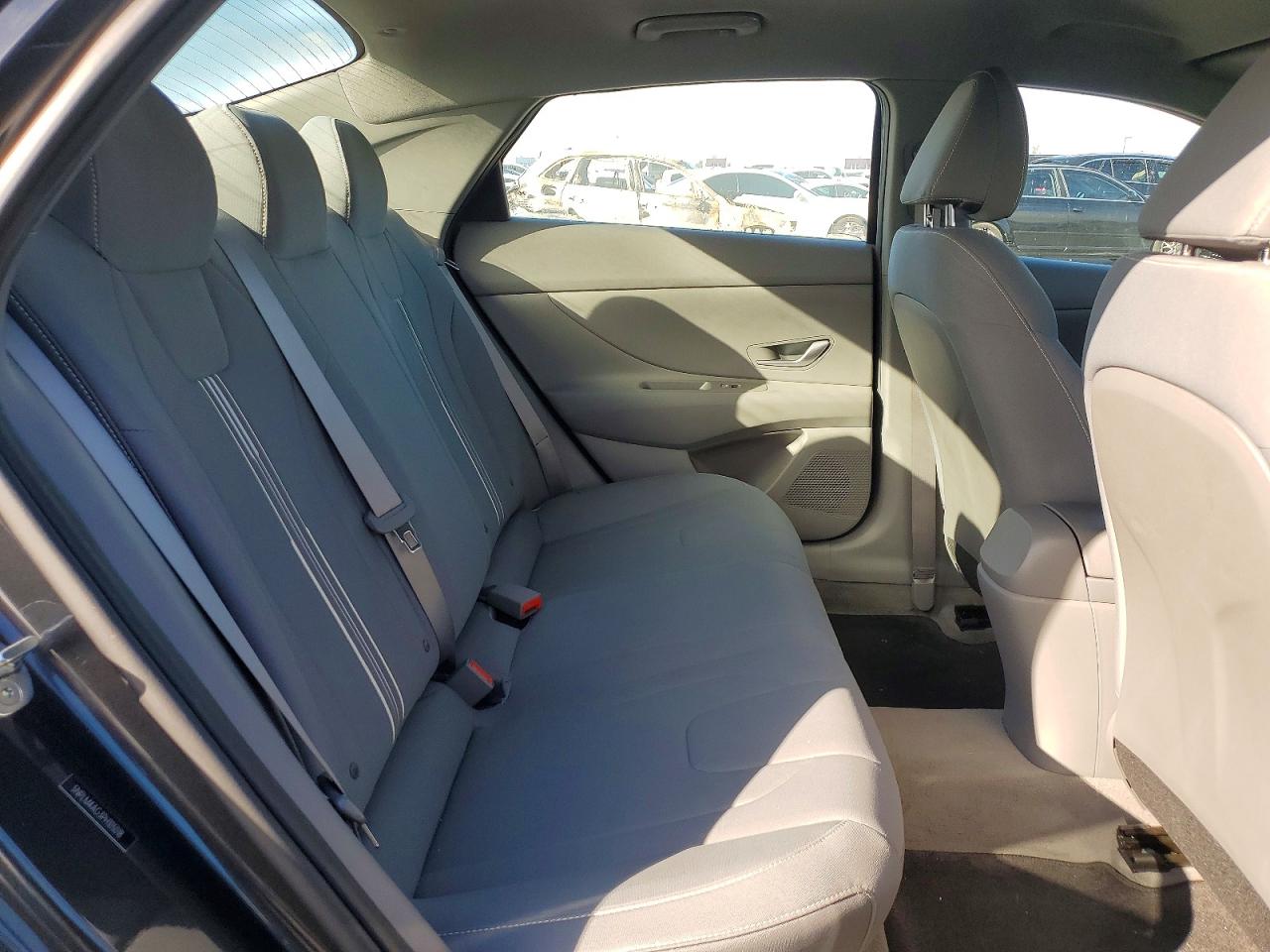 2023 HYUNDAI ELANTRA SEL photo 10