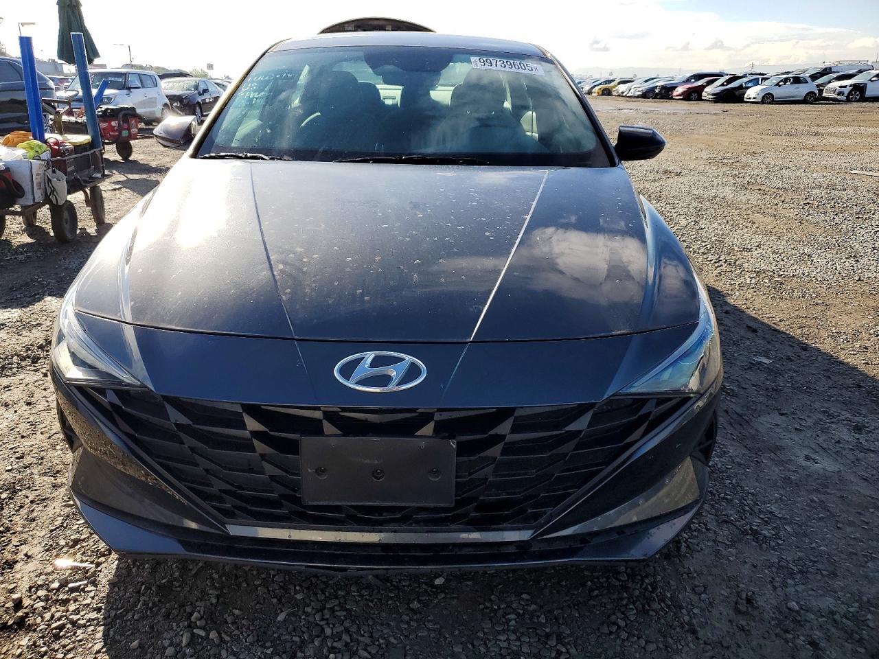2023 HYUNDAI ELANTRA SEL photo 5