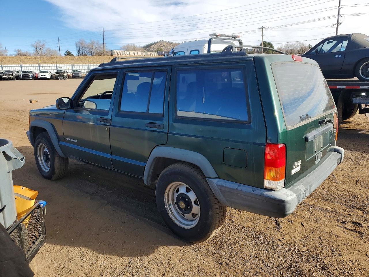 1999 JEEP CHEROKEE SE photo 2