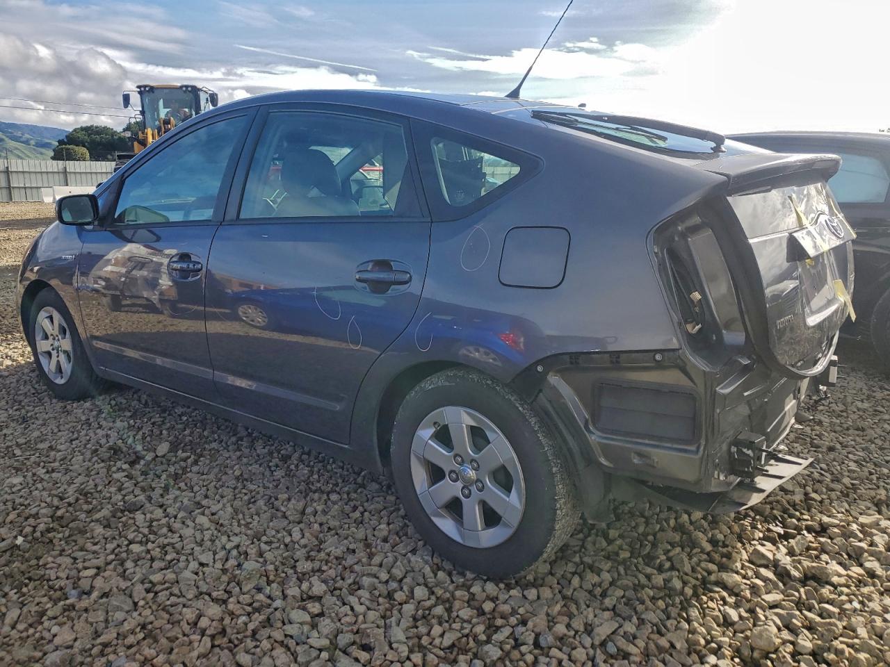 2008 TOYOTA PRIUS photo 2
