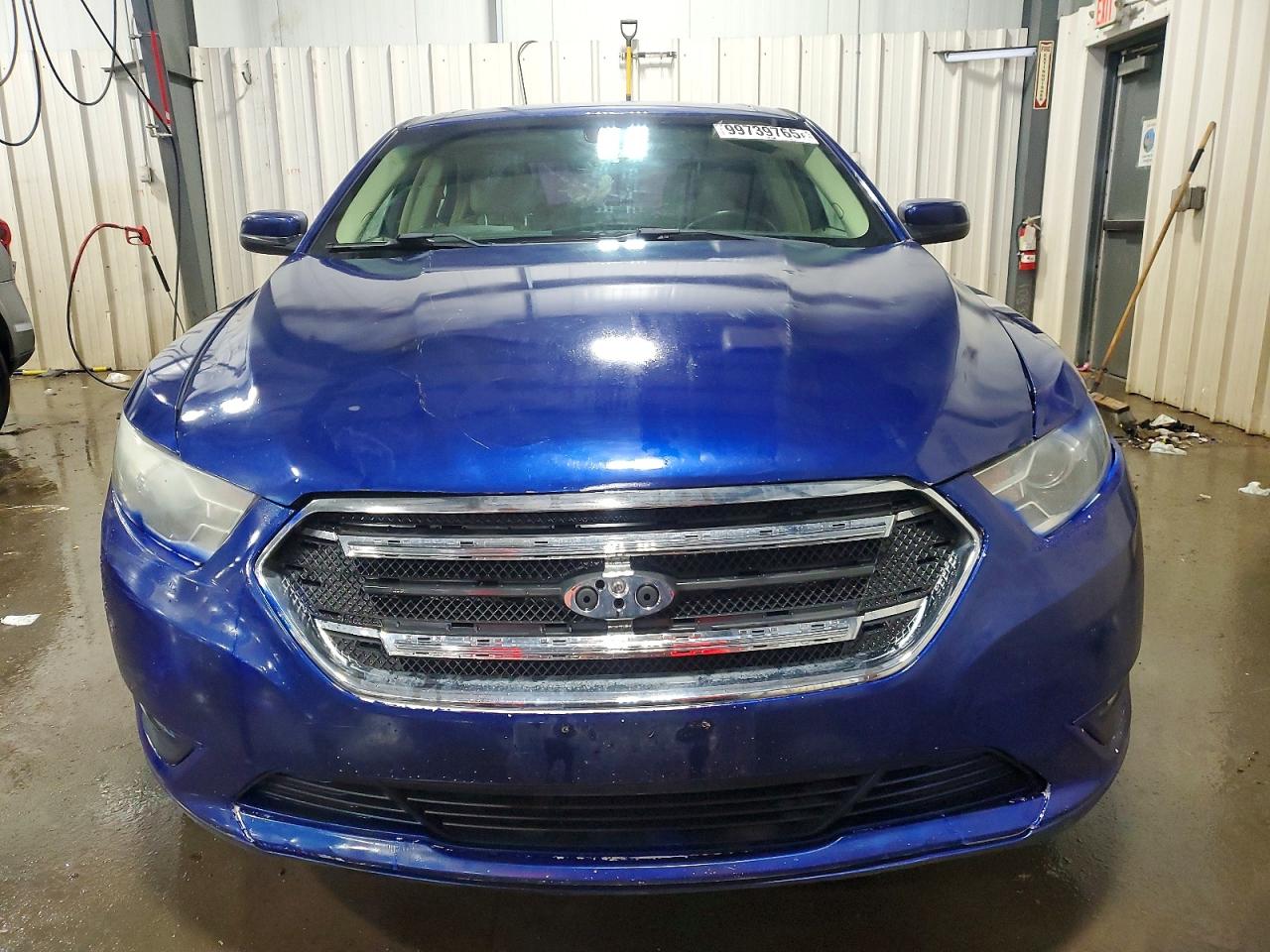 2015 FORD TAURUS SEL photo 5