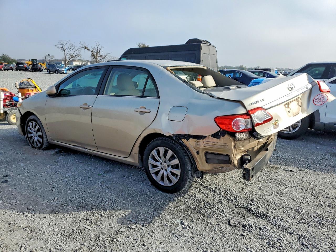 2013 TOYOTA COROLLA BASE photo 2