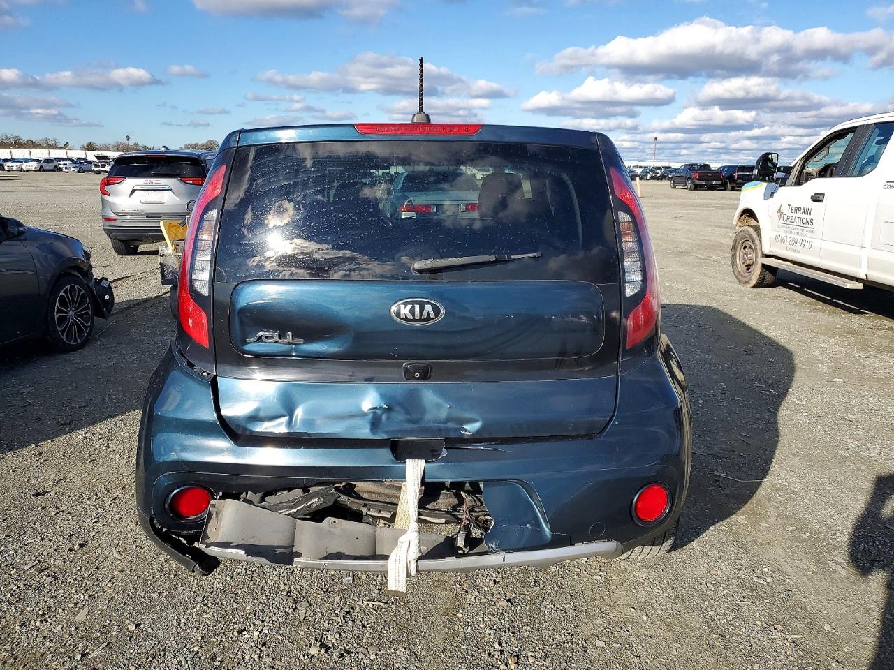 2018 KIA SOUL + photo 16