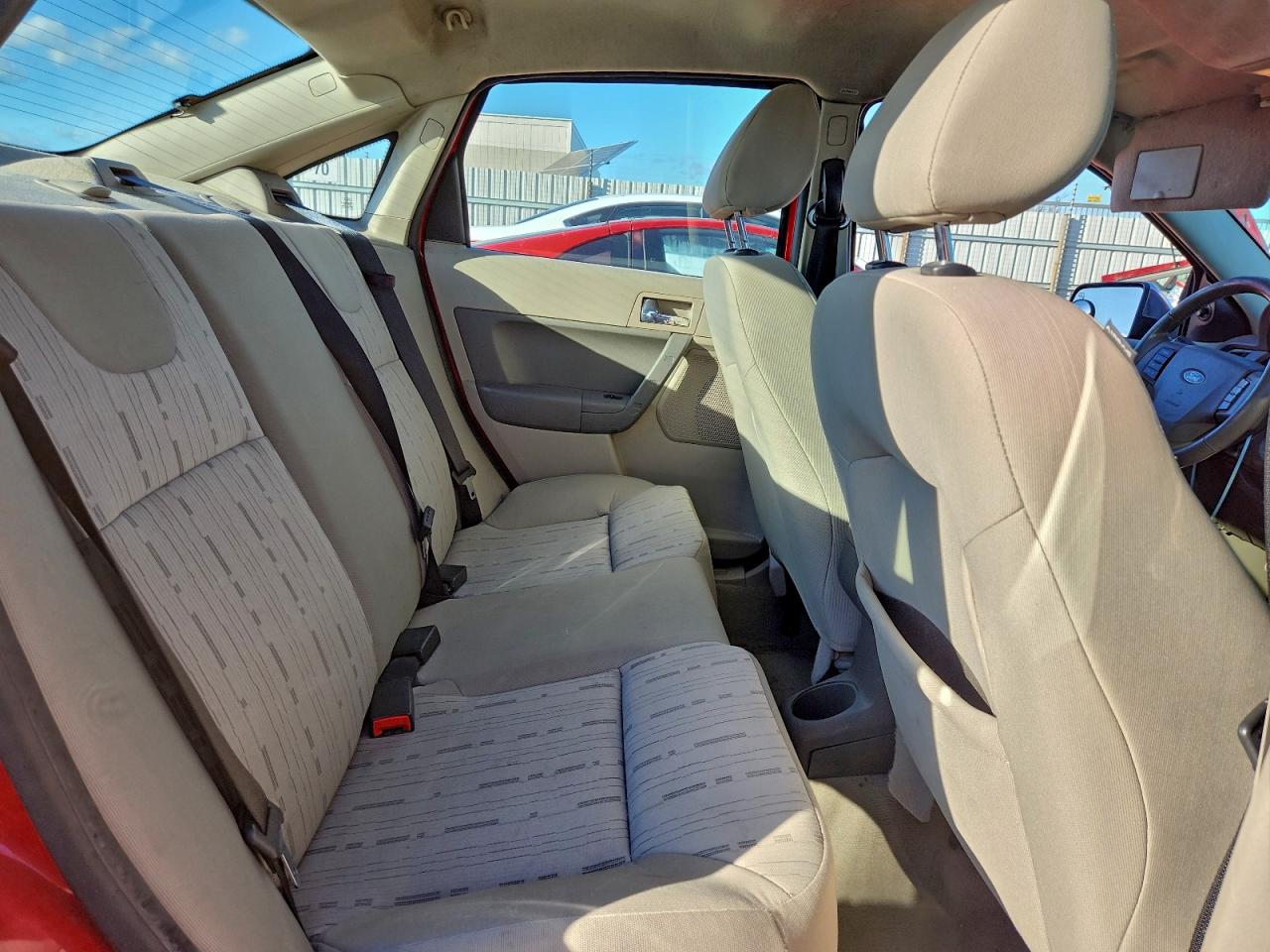 2008 FORD FOCUS SE photo 28