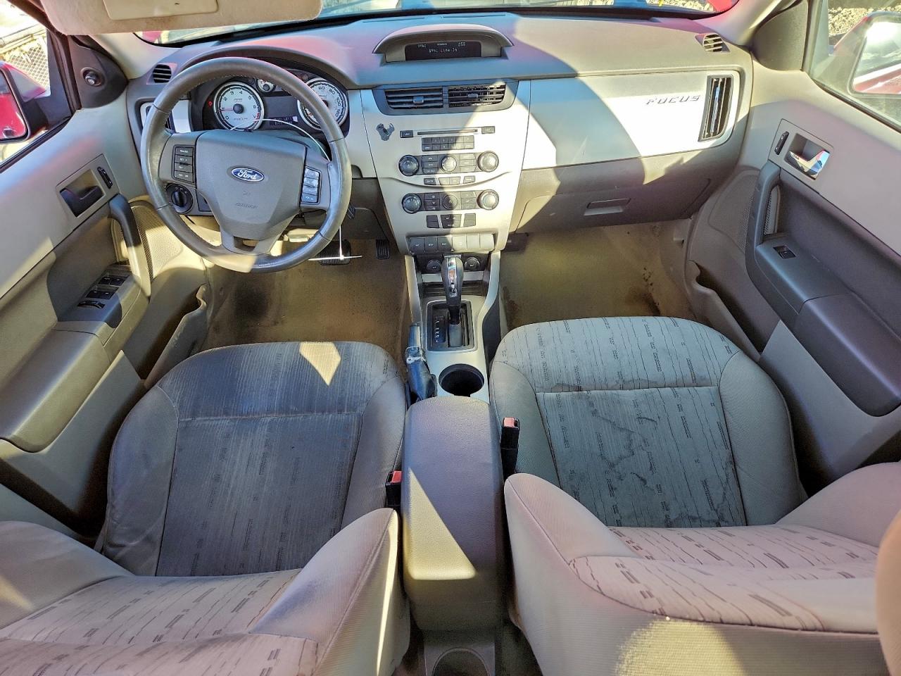 2008 FORD FOCUS SE photo 22