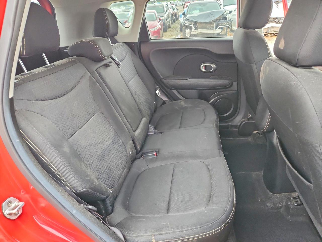 2016 KIA SOUL + photo 10