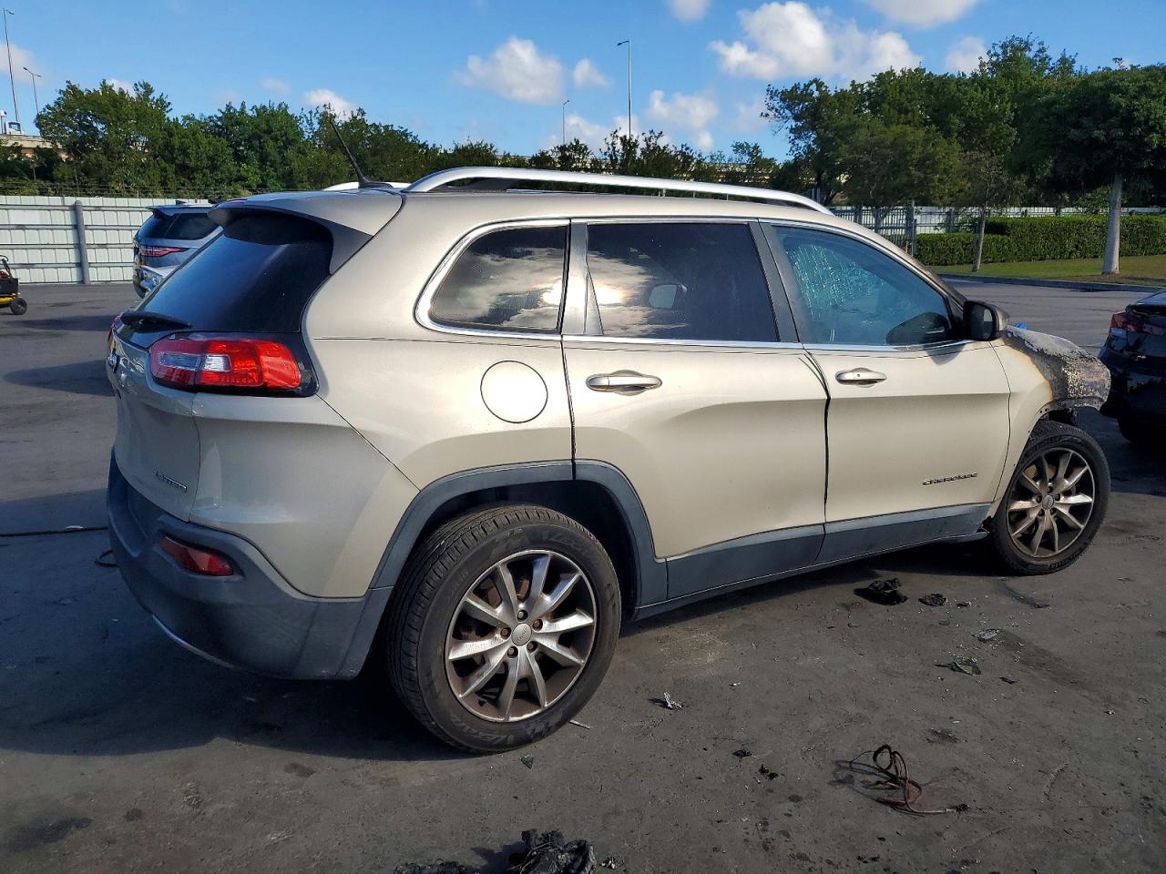 2014 JEEP CHEROKEE LIMITED photo 3
