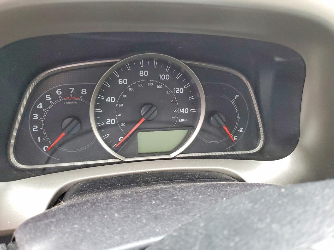 2015 TOYOTA RAV4 XLE photo 9