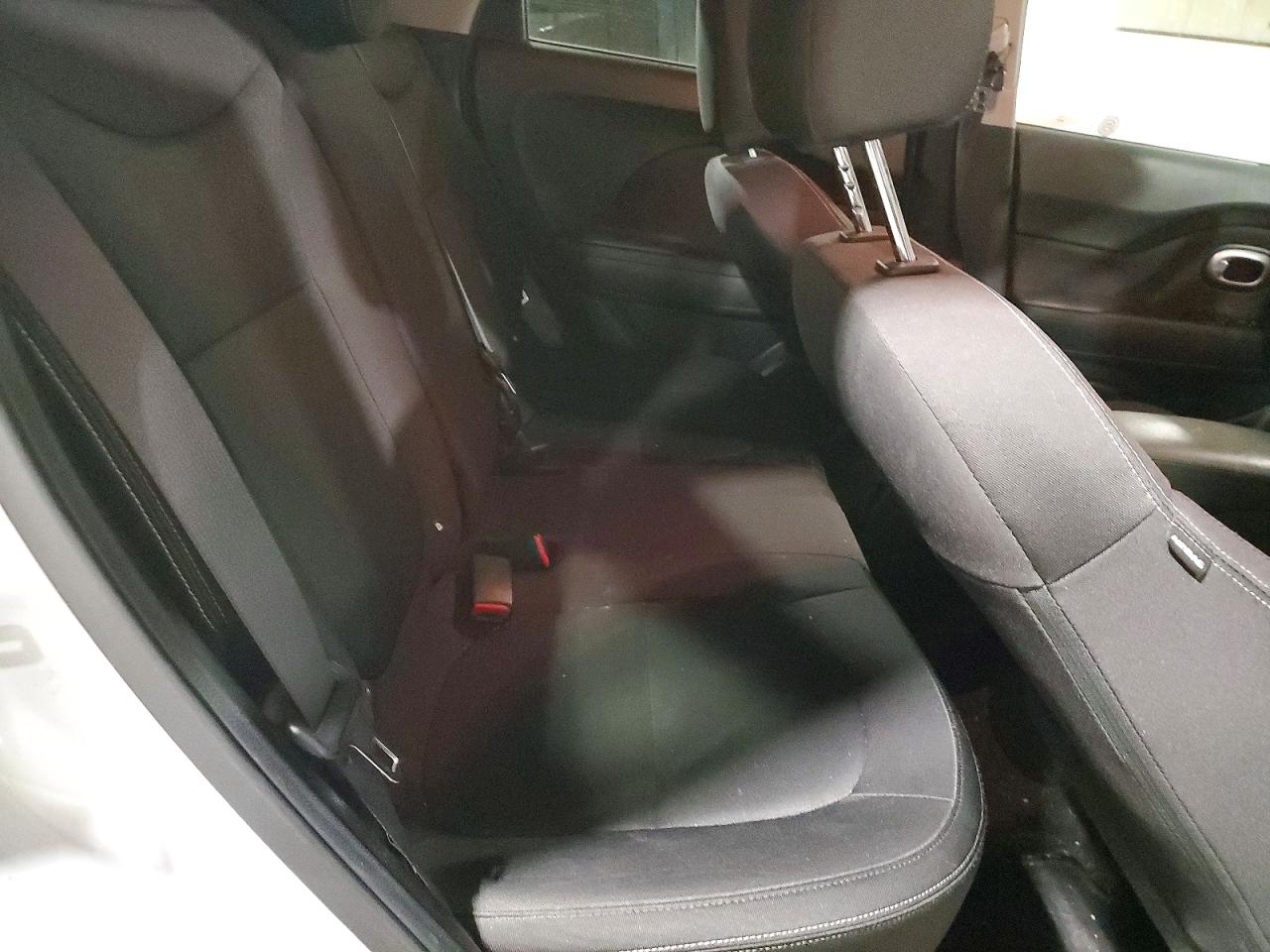 2016 KIA SOUL photo 11