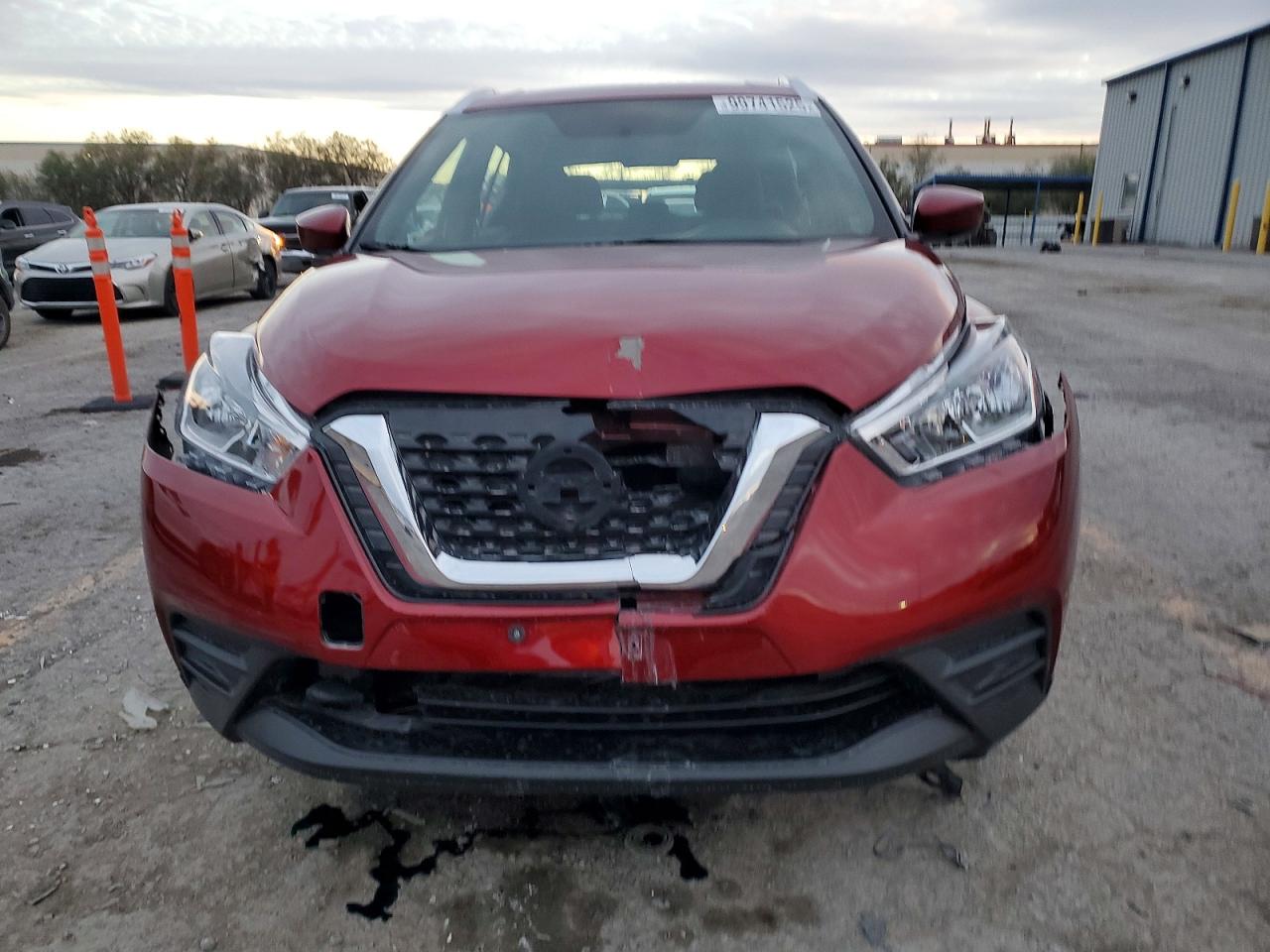 2019 NISSAN KICKS S photo 5