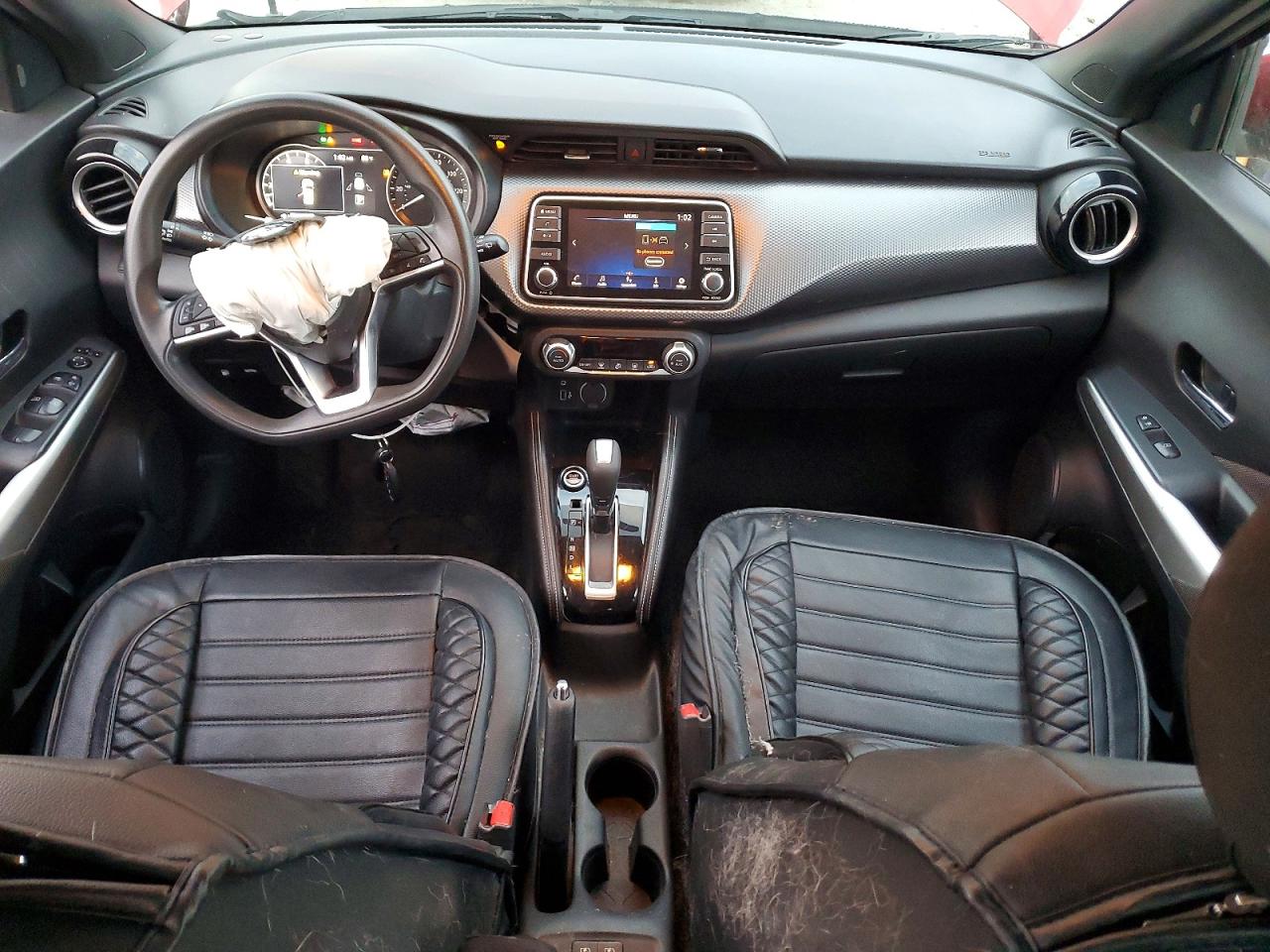 2019 NISSAN KICKS S photo 8