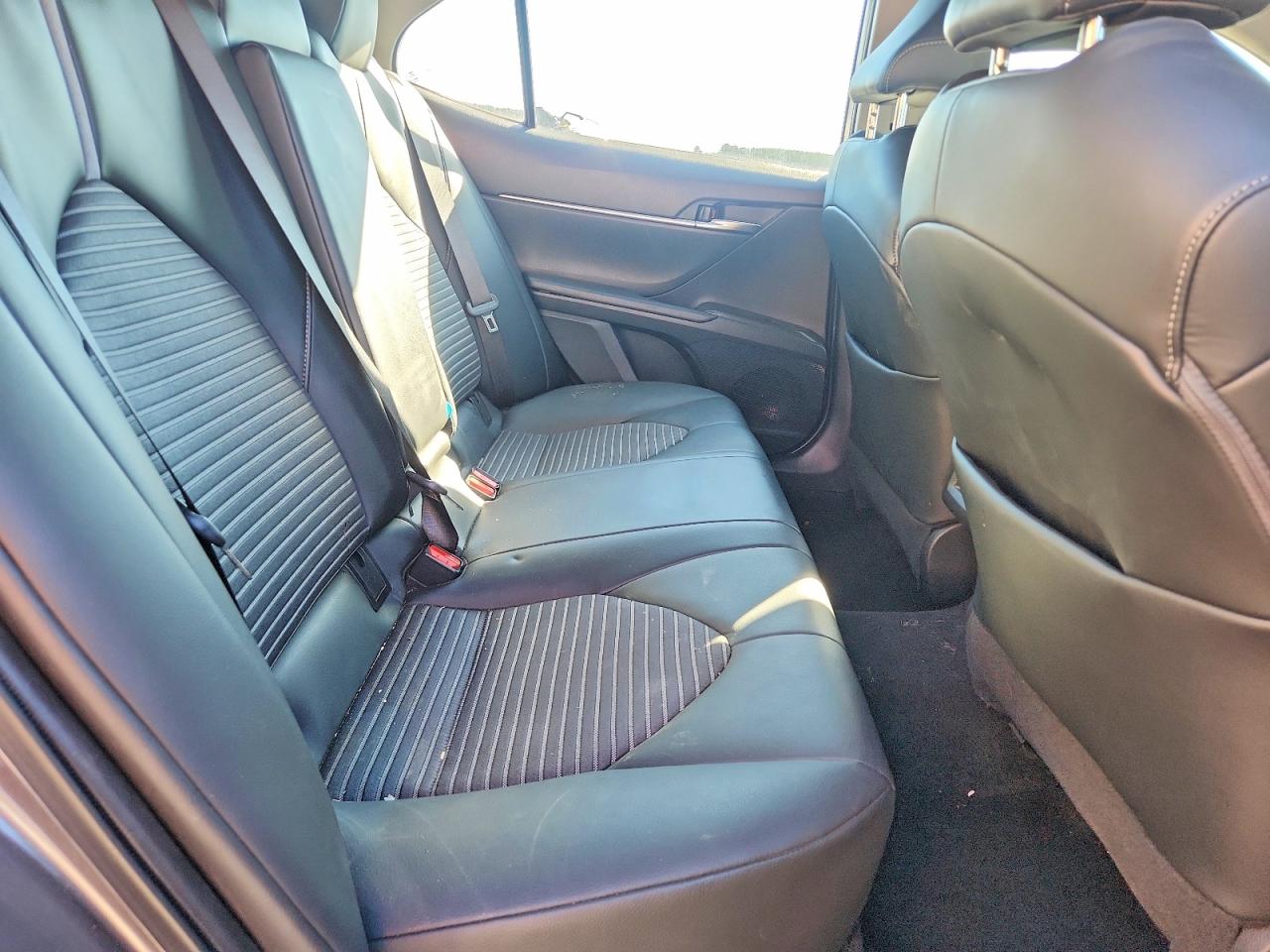2022 TOYOTA CAMRY SE photo 10
