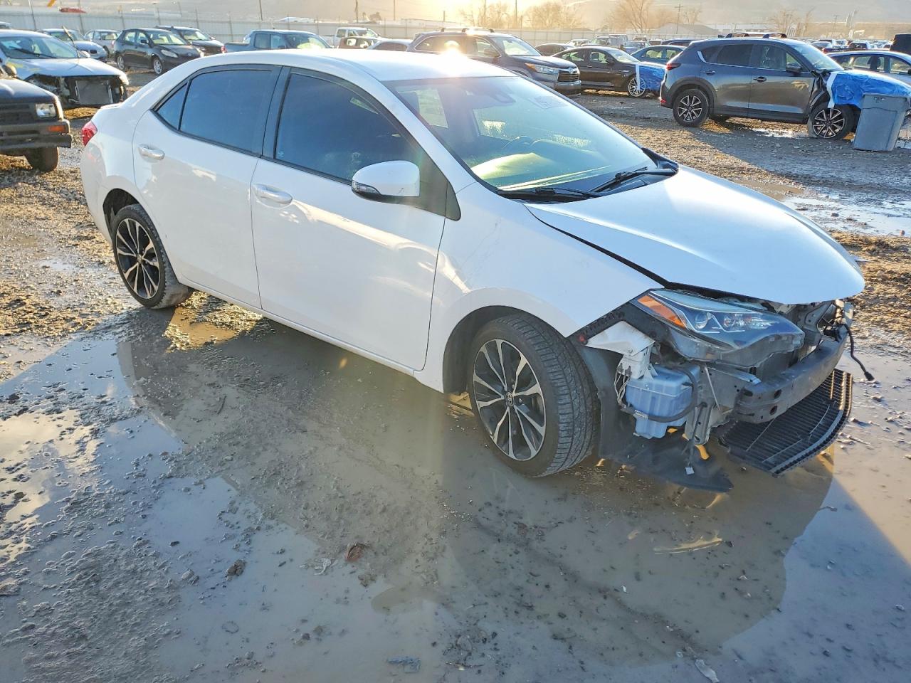 2017 TOYOTA COROLLA L photo 7