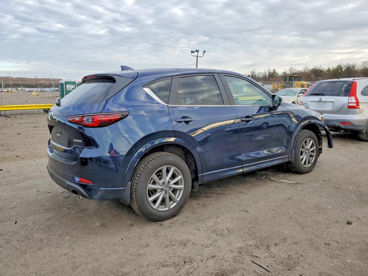 2025 MAZDA CX-5 PREFERRED photo 3