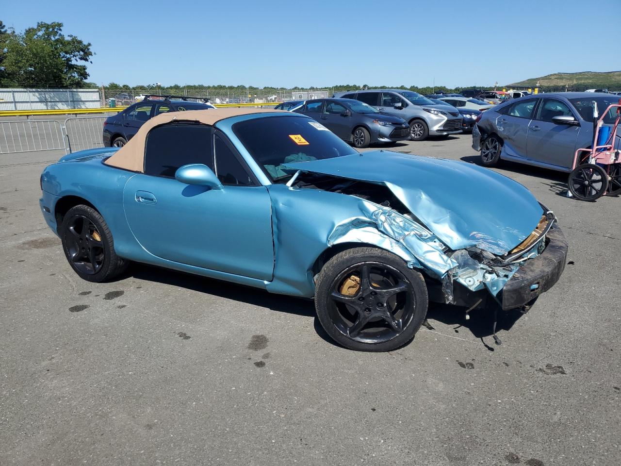 2001 MAZDA MX-5 MIATA BASE photo 4