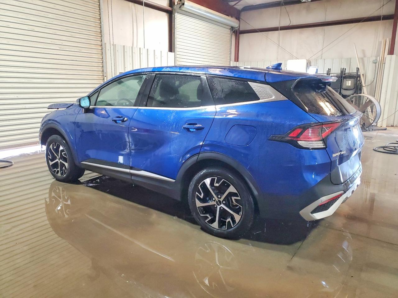 2023 KIA SPORTAGE EX photo 2