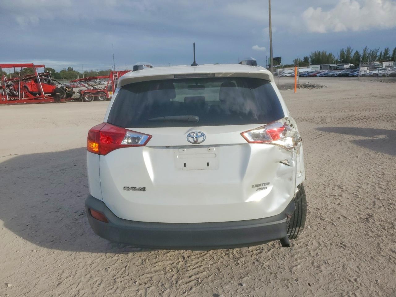 2015 TOYOTA RAV4 LIMITED photo 6