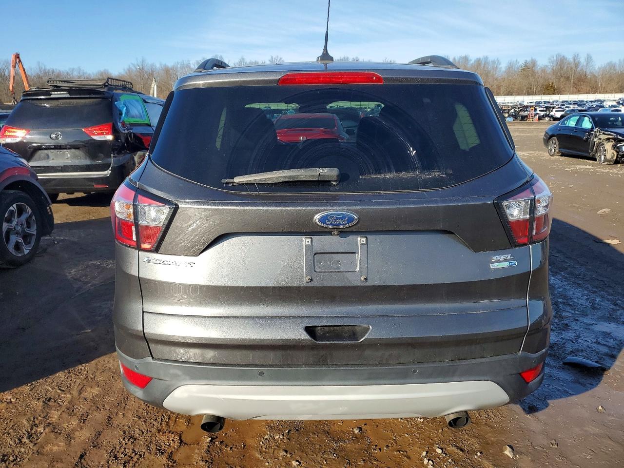 2018 FORD ESCAPE SEL photo 11