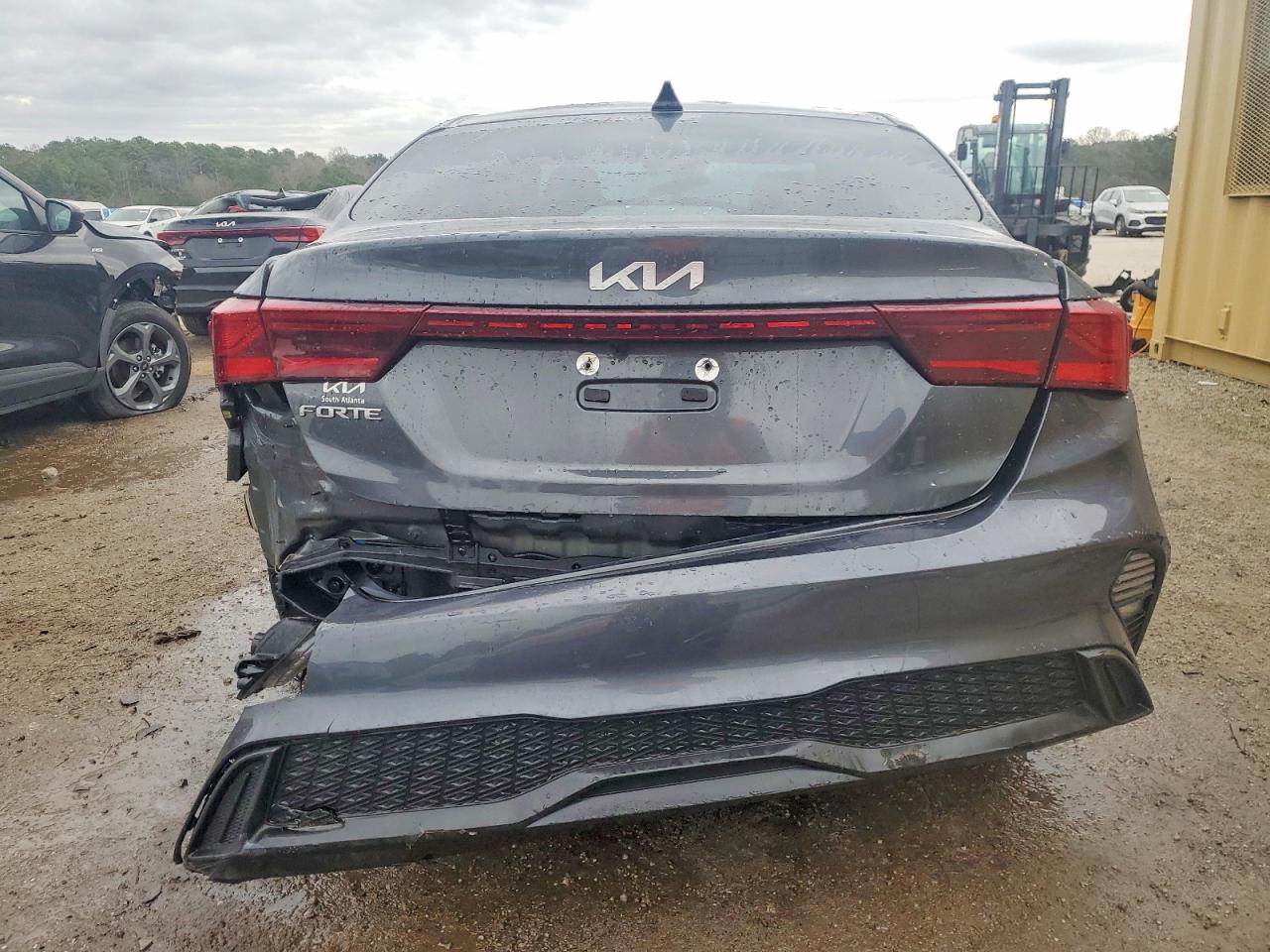 2024 KIA FORTE LX photo 6