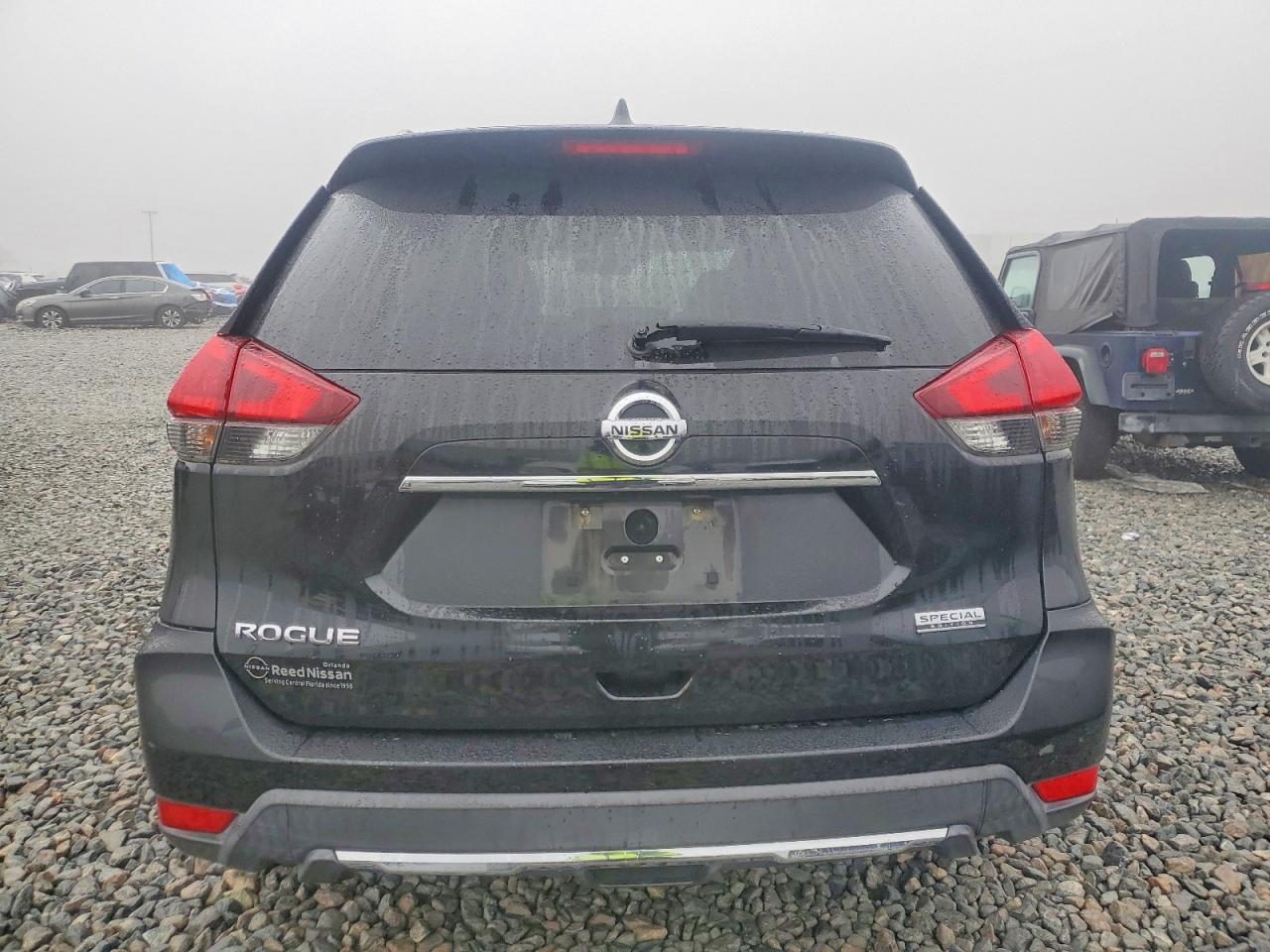 2019 NISSAN ROGUE S photo 6