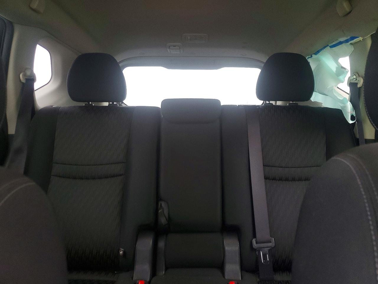 2019 NISSAN ROGUE S photo 10