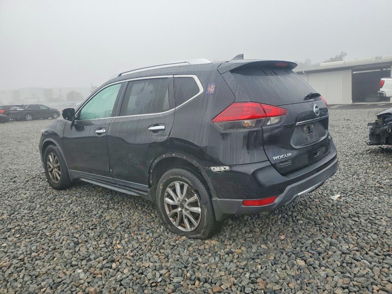 2019 NISSAN ROGUE S photo 2