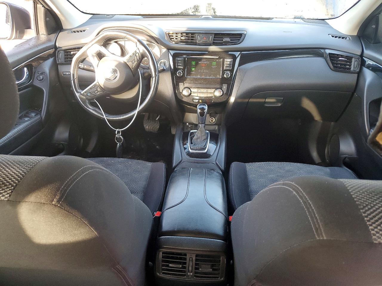 2019 NISSAN ROGUE SPORT S photo 8