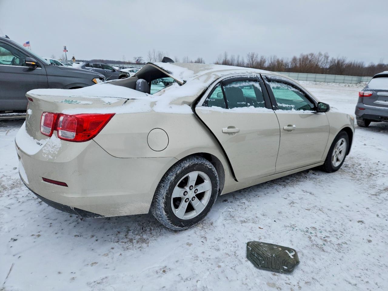 2013 CHEVROLET MALIBU LS photo 3