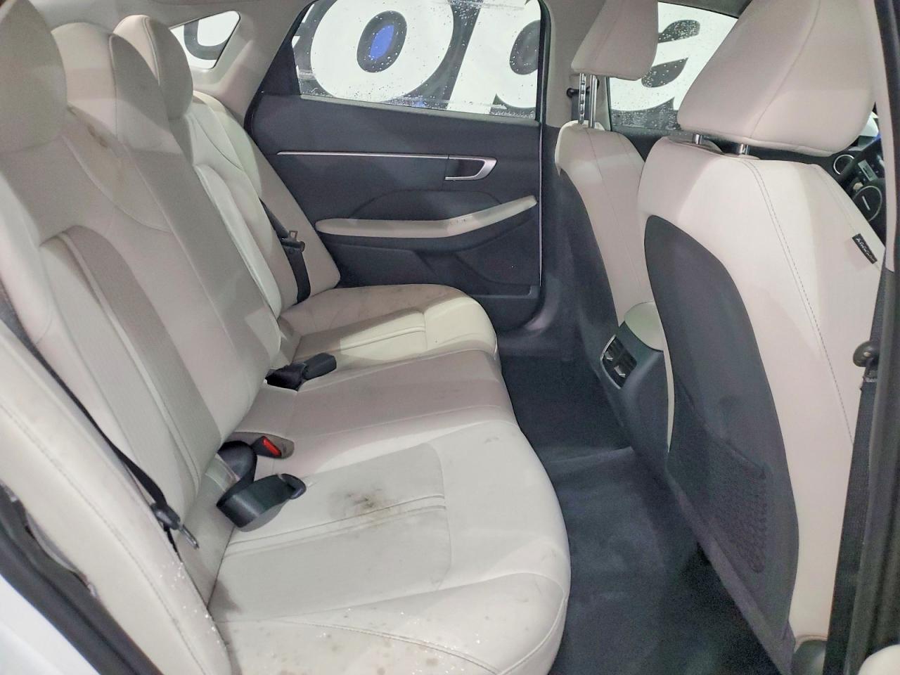 2026 HYUNDAI SONATA HYBRID photo 10