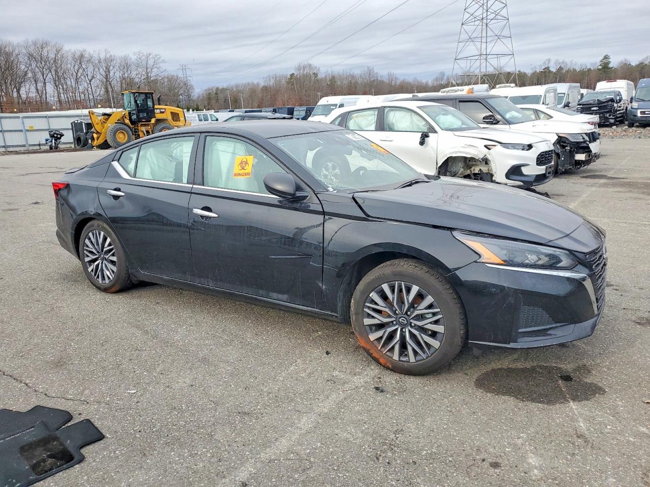 2025 NISSAN ALTIMA SV photo 4