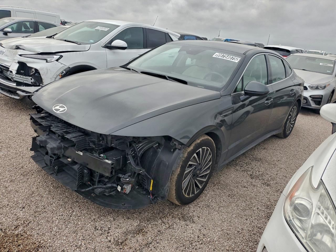 2025 HYUNDAI SONATA