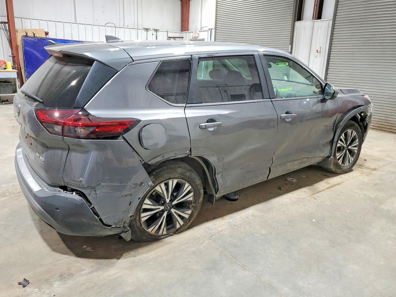 2023 NISSAN ROGUE SV photo 3