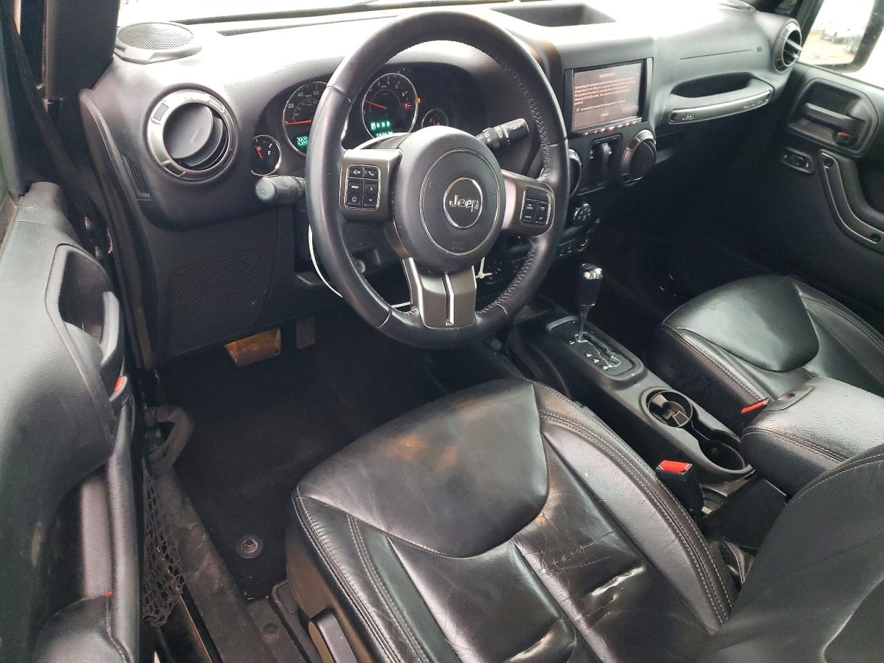 2018 JEEP WRANGLER SAHARA photo 8