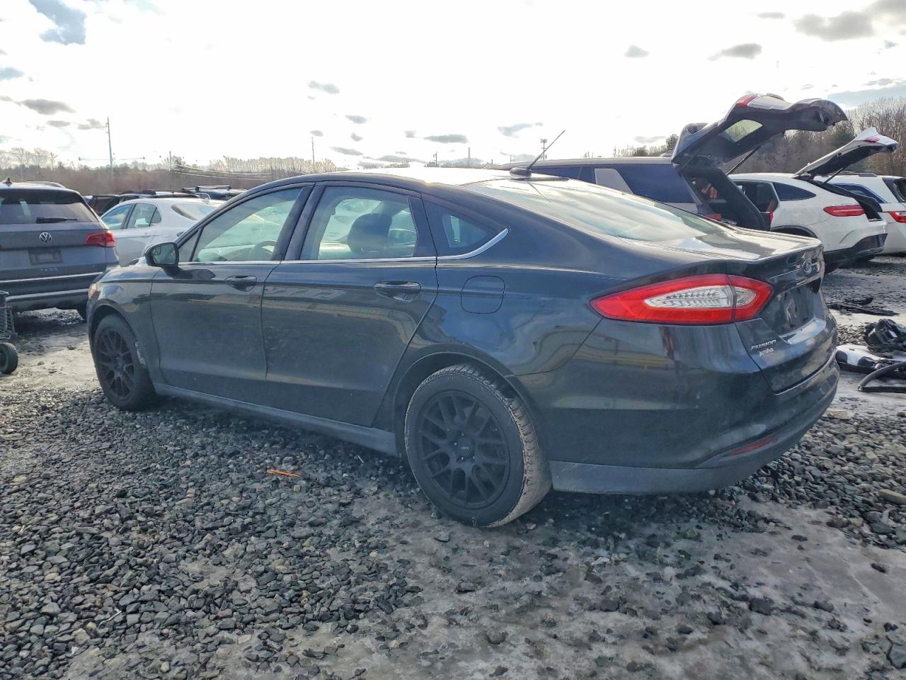 2014 FORD FUSION S HYBRID photo 2