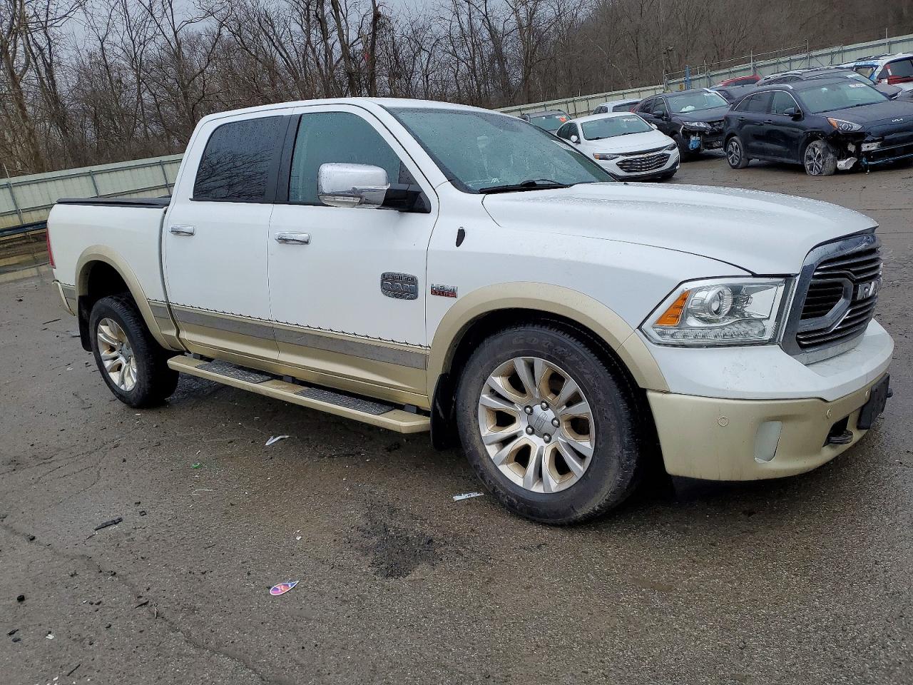 2016 RAM 1500 LONGHORN photo 4