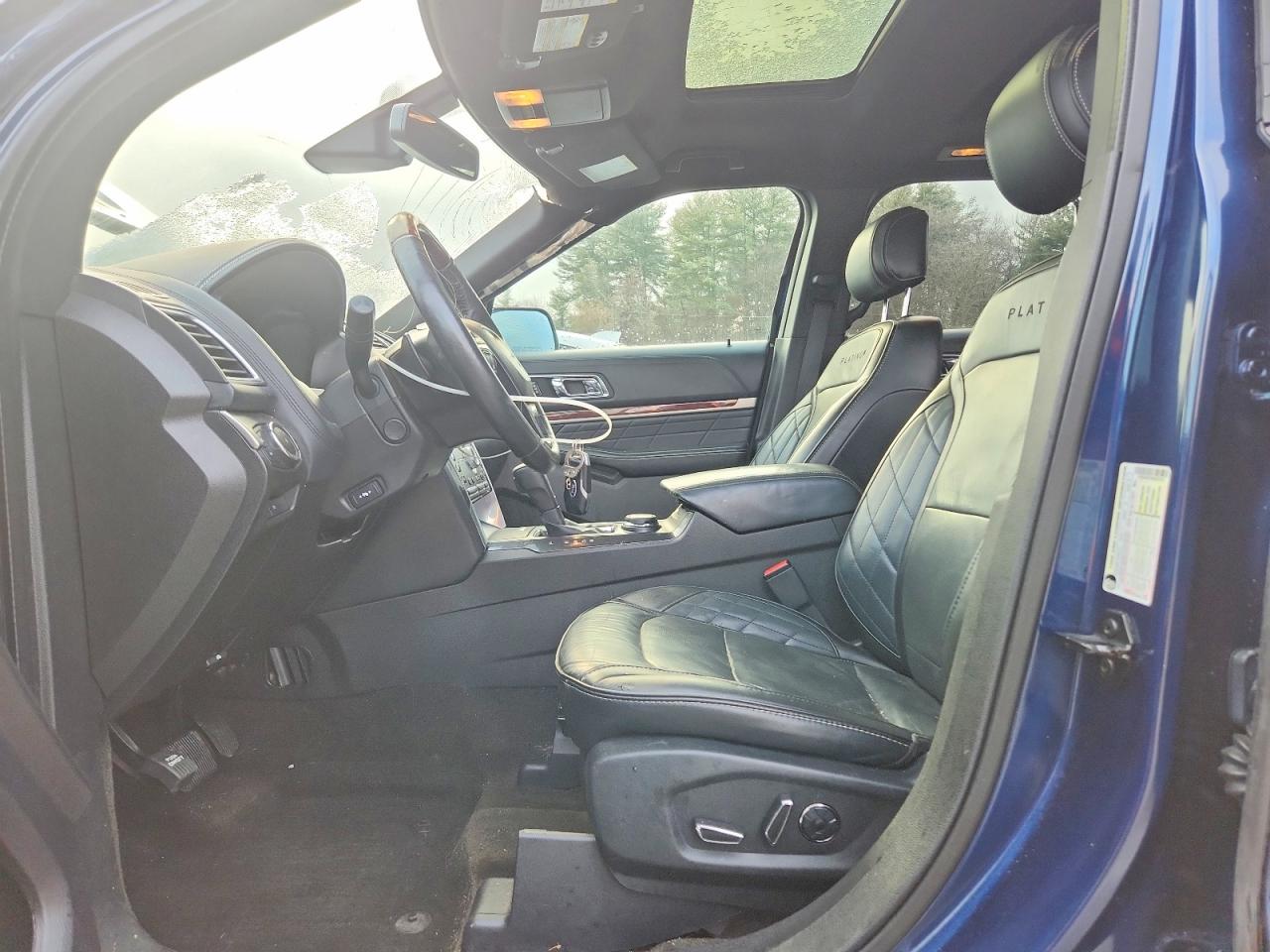2017 FORD EXPLORER PLATINUM photo 7