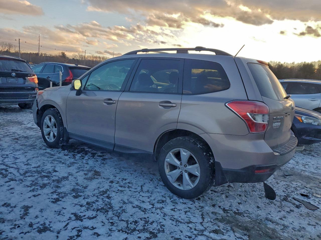 2015 SUBARU FORESTER 2.5I PREMIUM photo 2